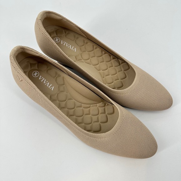 Vivaia Women's‎ Pointed Toe Aria Wedge Shoes Sz 39 in Almond - Picture 2 of 9